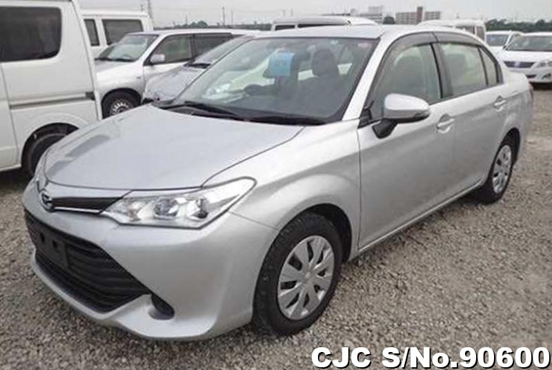 Toyota Corolla Axio in Silver for Sale